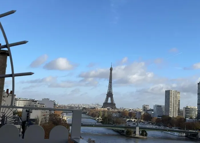 Vue Tour Eiffel 16 Eme Appartement Parijs